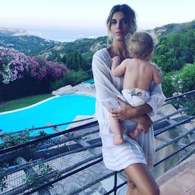 Ilary Blasi, Ilaria D'Amico e Elisabetta Canalis: le mamme sexy 8