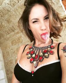 Malena Mastromarino, la vita hot prima dell'Isola 2017 10