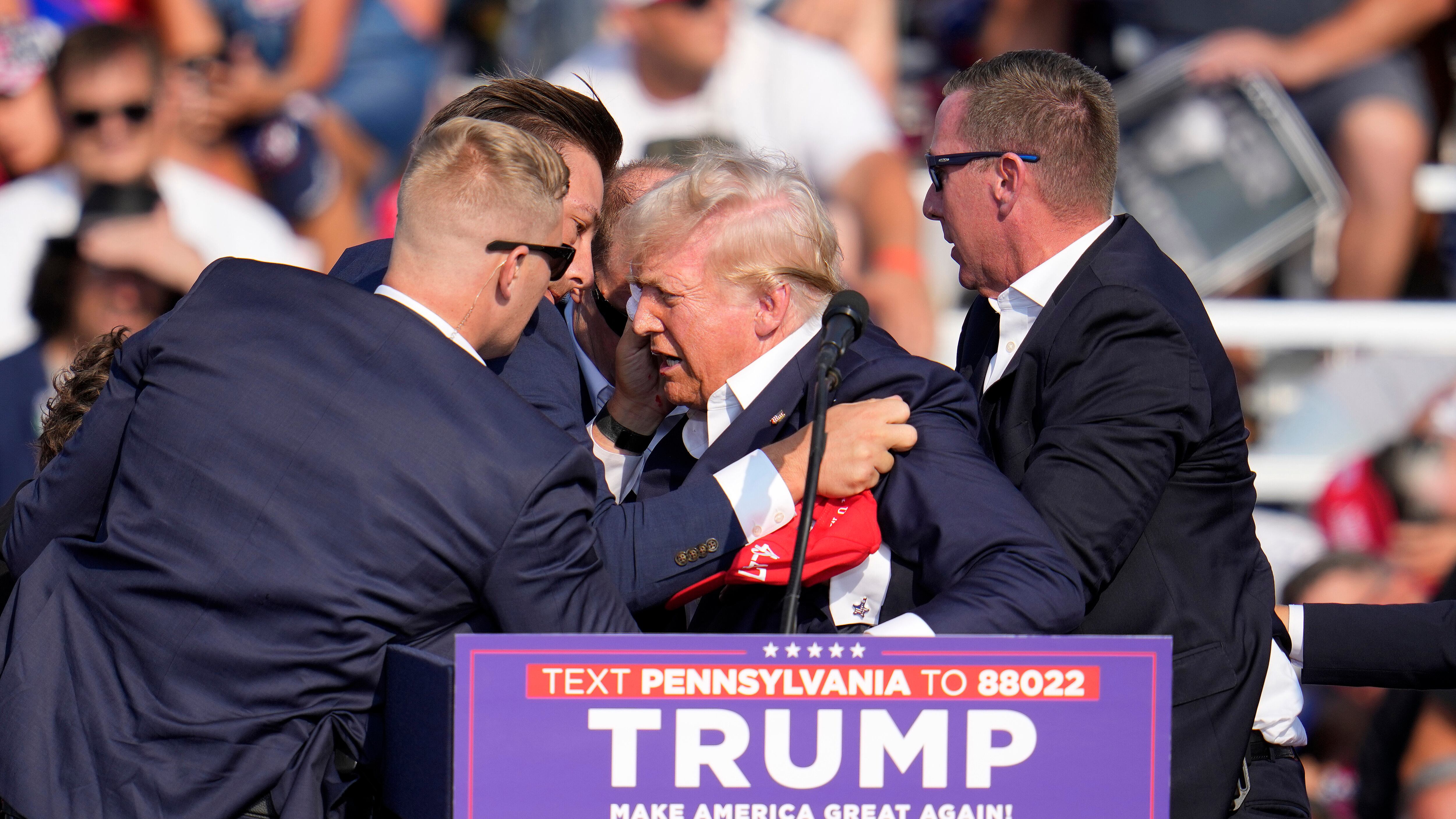 La sfilza di falsità dem dietro agli spari contro Trump
