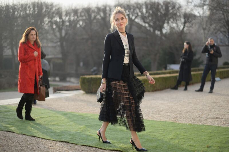 Chiara Ferragni hot, la gonna è inguinale 9