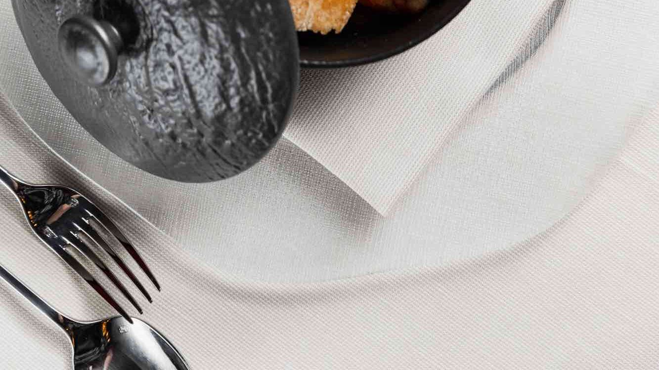 Riapre "Il Gramsci" l'iconico ristorante nel cuore di Torino