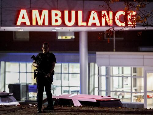 La polizia sul posto della strage nel Maine