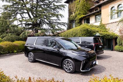 Maxus Mifa9, guarda le foto 12