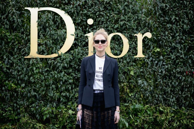 Chiara Ferragni hot, la gonna è inguinale 11