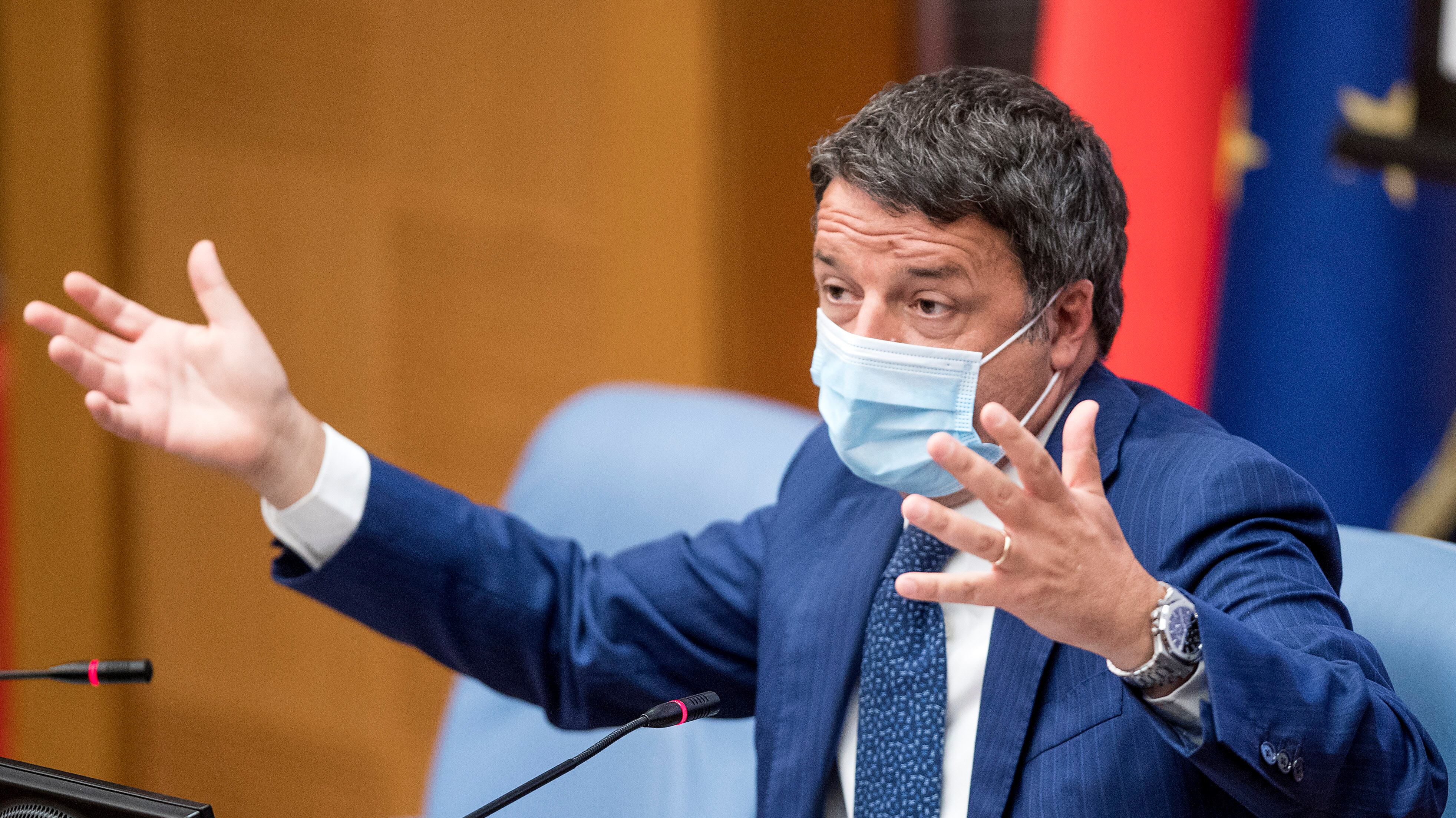 Renzi evoca mazzette: commissione d'inchiesta sugli acquisti anti Covid