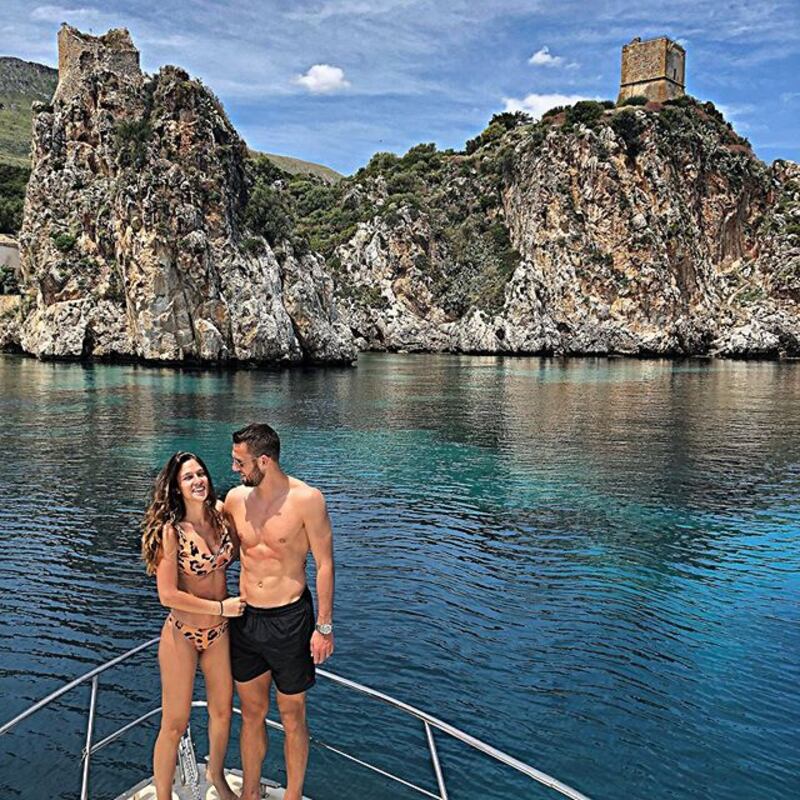 Lady de Vrij incanta sui social: gli scatti di Doina Turcanu 6