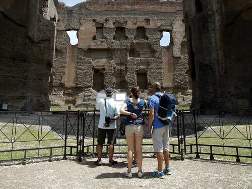 Il Mibac stoppa il progetto del McDonald's alle Terme di Caracalla