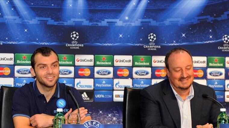 Napoli: ancora grane per Benitez tra l'agente di Pandev e la Società