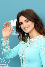 Penelope Cruz è raggiante al Festival di Venezia 2