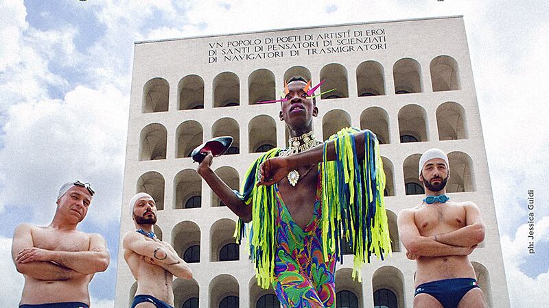 Gay Pride nel quartiere islamico, ma la sinistra litiga con i manifestanti