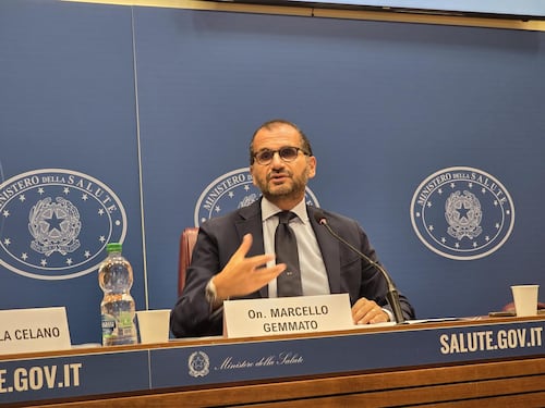 Malattie reumatologiche, Gemmato: "Diagnosi precoce e più equità per presa in carico pazienti"