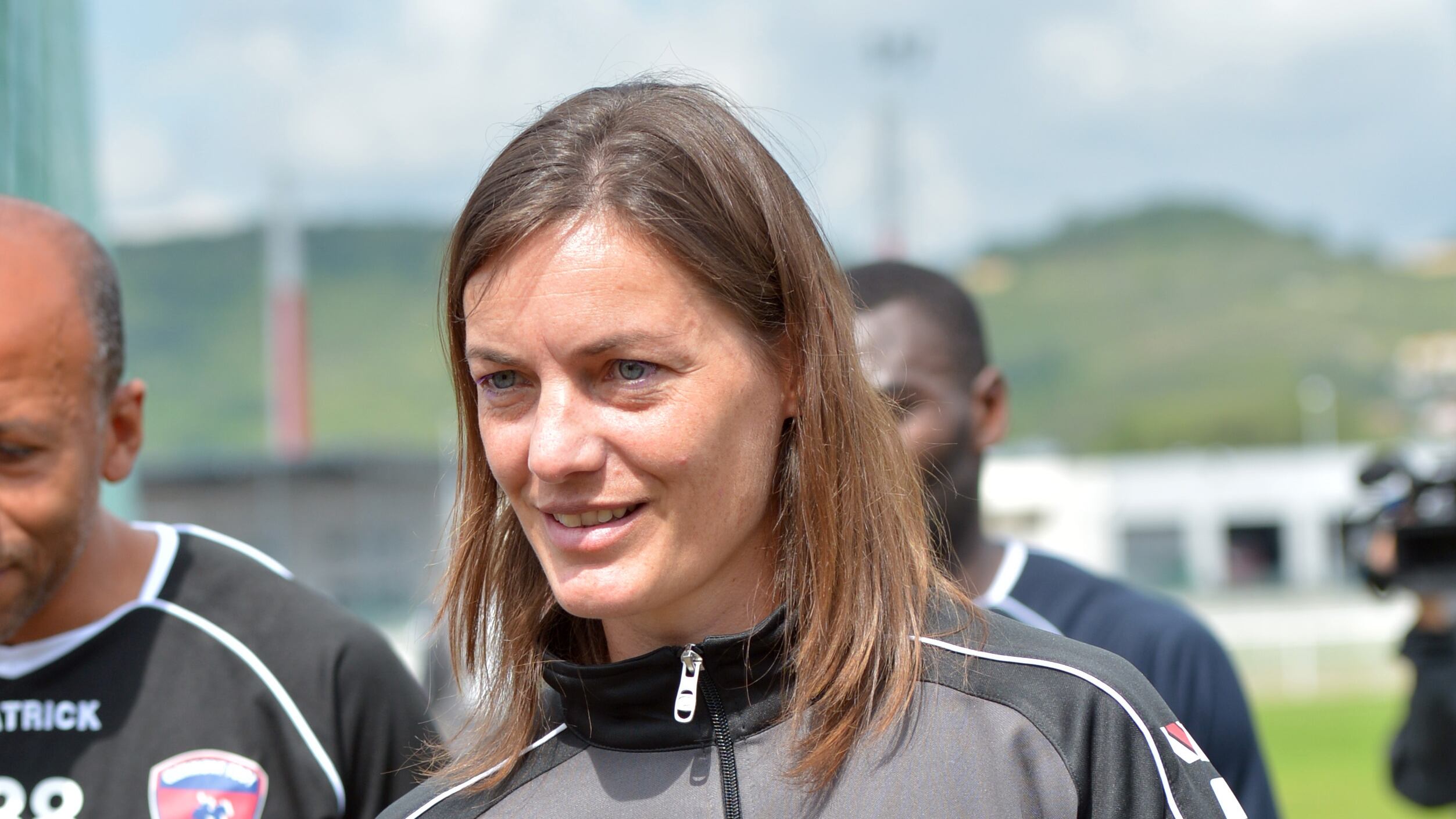 Corinne, la "mister" che ha stregato la Francia