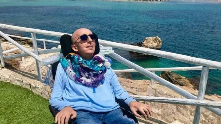 L'addio amaro di Pasquale. "Sono senza assistenza. Ho la Sla, ora l'eutanasia"