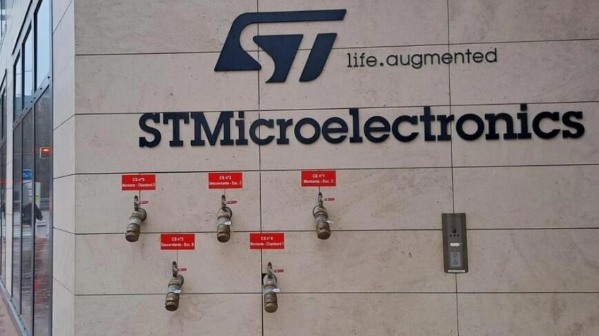 StM in panne, ora si aggrappa alla Cig. Pesa la crisi dell'auto, coinvolti in 2.500