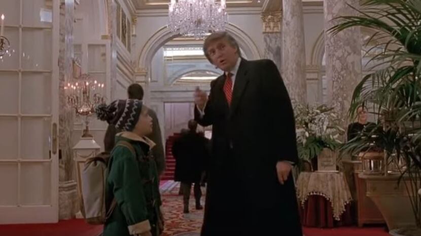 La tv canadese taglia il cammeo di Trump in "Mamma ho riperso l'aereo"