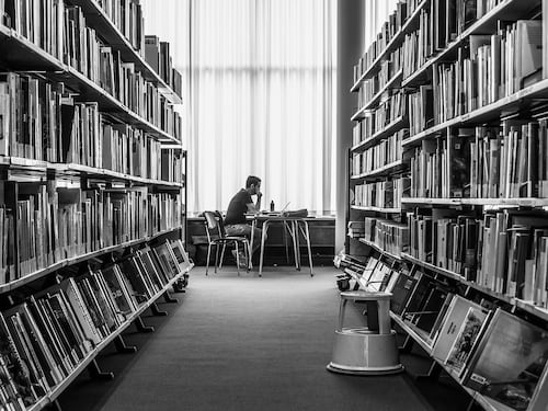 Nel 2024 l'editoria italiana ha perso 2,5 milioni di copie