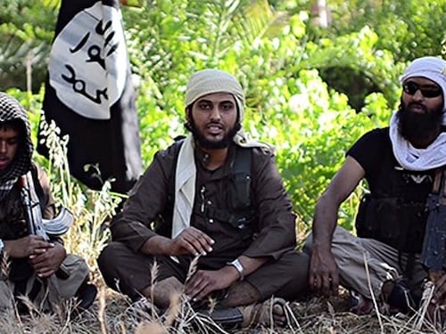 Cameron ammette: "Strike in Siria. Droni hanno ucciso jihadisti inglesi"