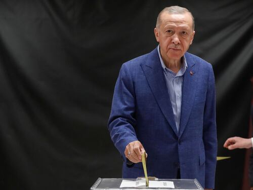 Erdogan vince le elezioni: il Sultano supera Kilicdaroglu