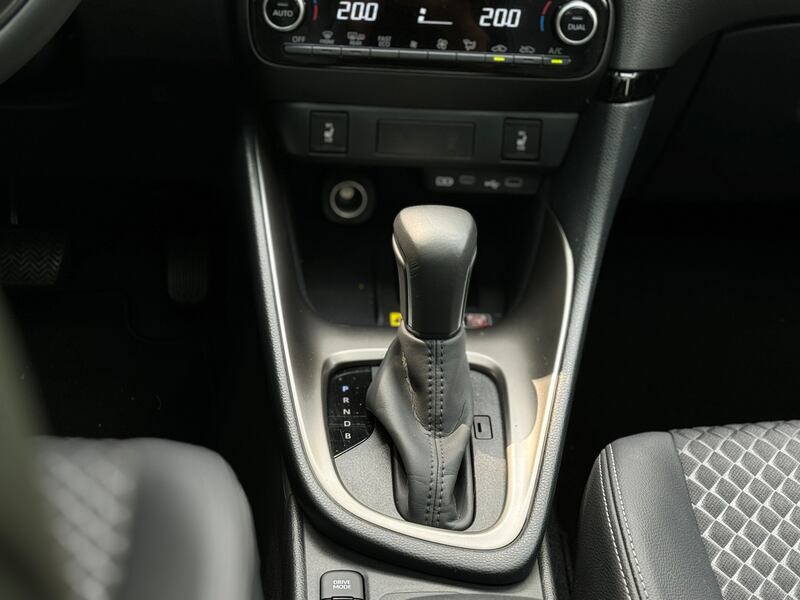 Mazda2 Hybrid 2024: guarda la gallery della citycar ibrida da 10 e lode 14