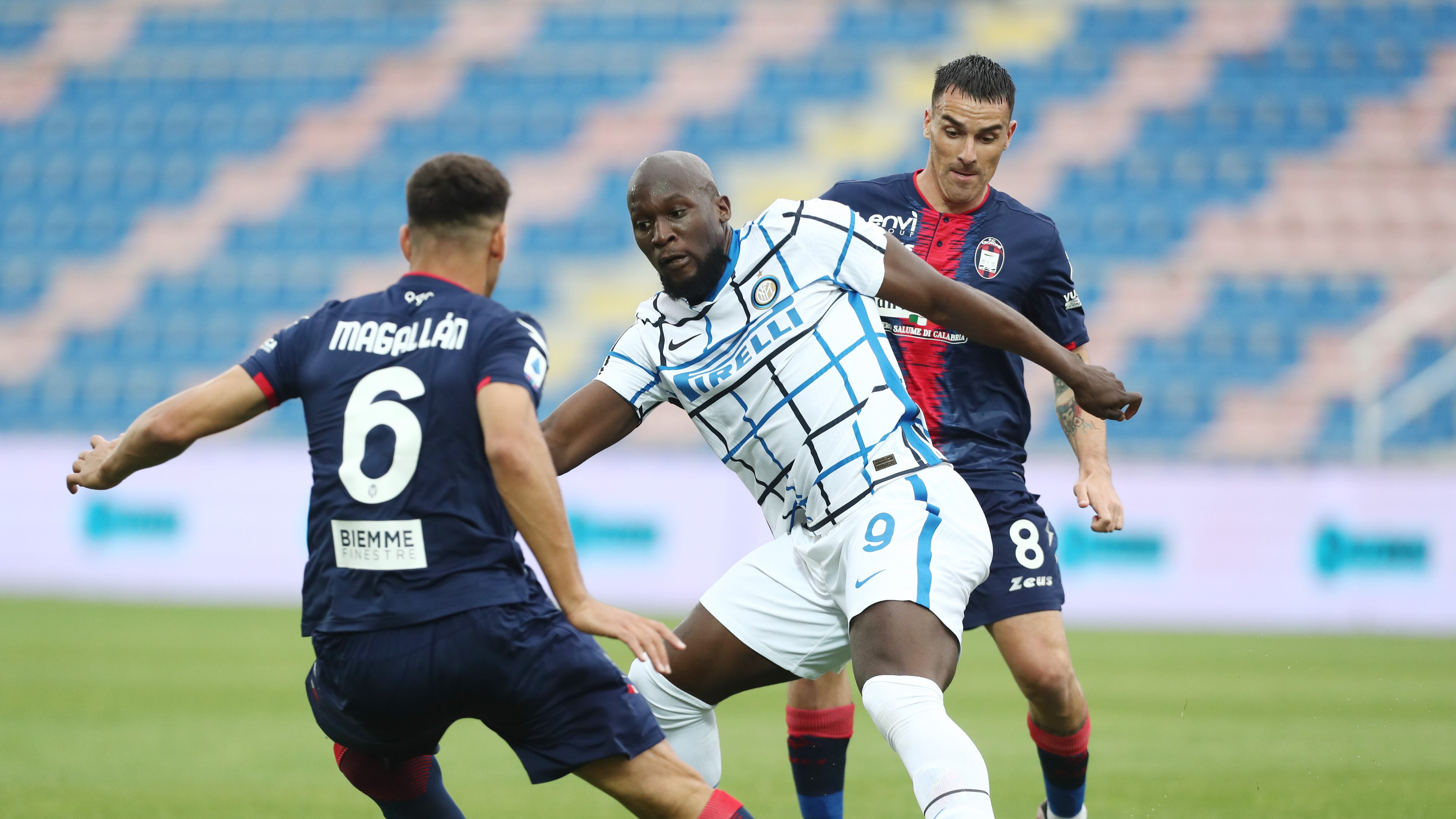 Una frase di Lukaku fa scoppiare la "guerra" tra Inter e Milan