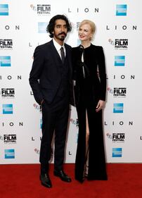Anche Nicole Kidman con lo spacco inguinale 40