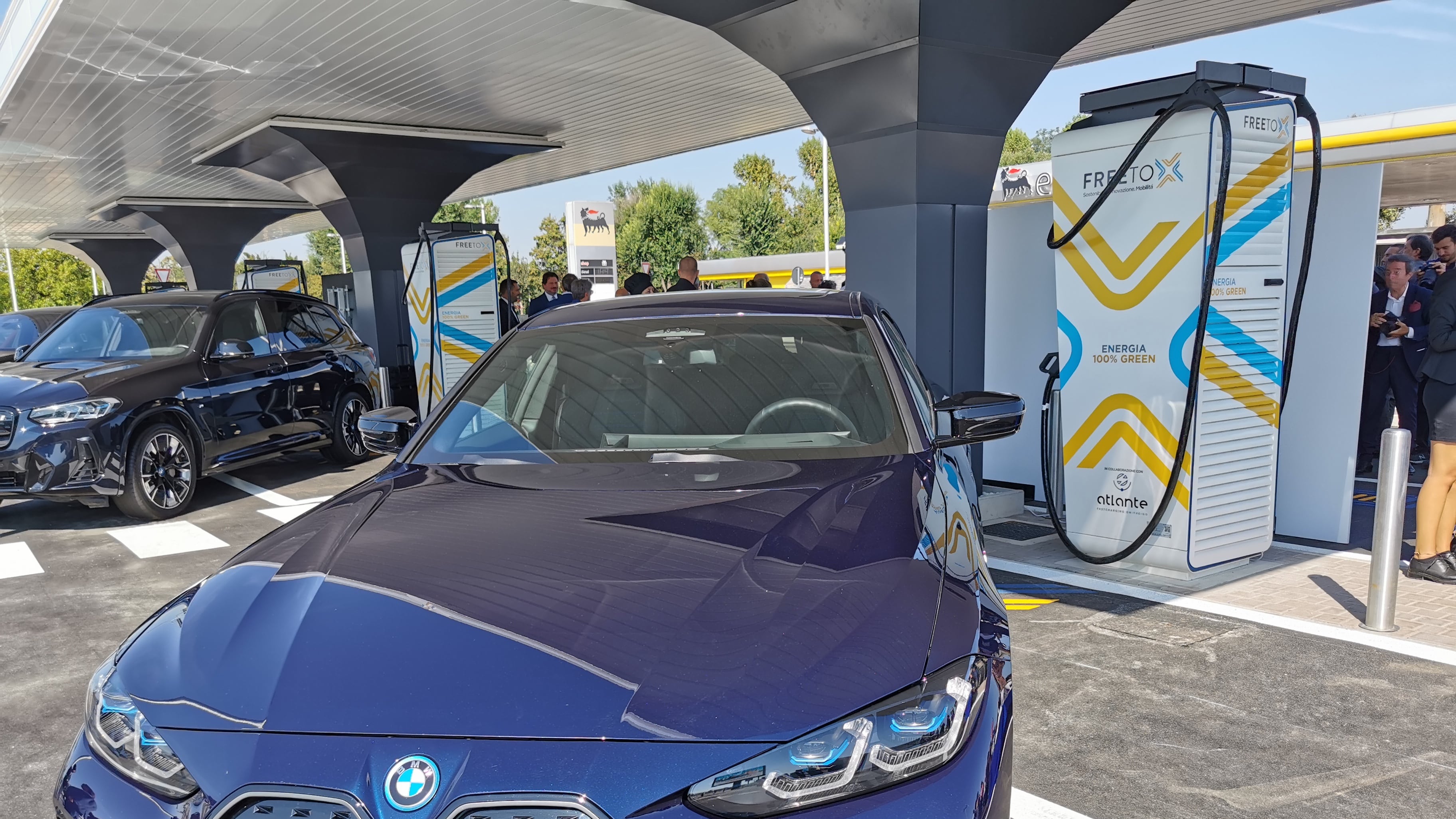 Linate, la ricarica delle auto elettriche è superfast