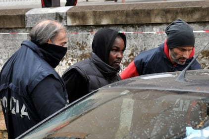Mafia nigeriana, svelati i segreti della rete criminale "Eiye", tra droga e prostituzione 1