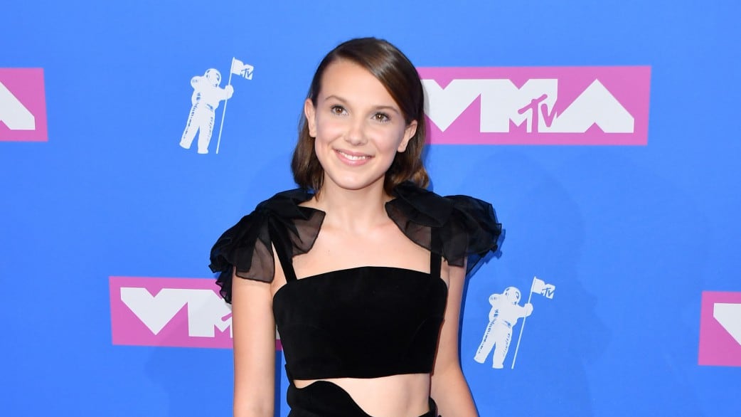 Millie Bobby Brown e Romeo Beckham sono una coppia