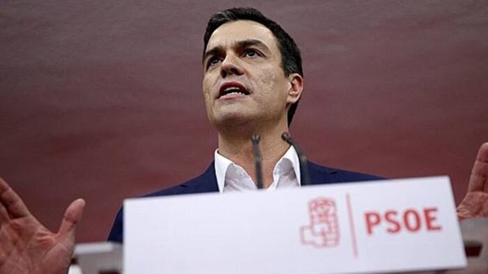 Spagna, caos socialisti Sanchez lascia il timone