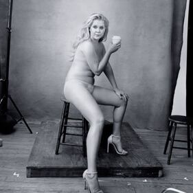 Amy Schumer, curvy col sorriso: foto 1