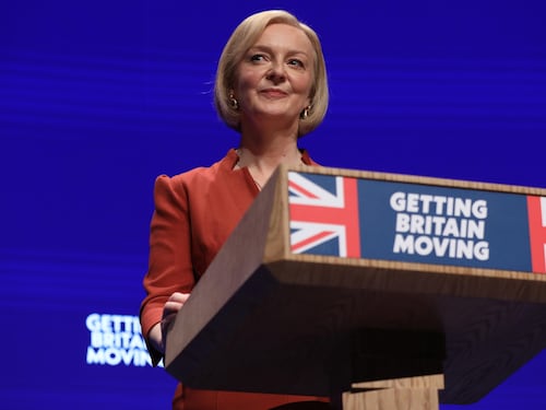 Fioccano le lettere di sfiducia dei Tory: Truss già al capolinea?