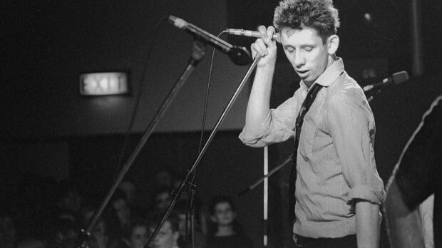 La vita di Shane MacGowan, il tradizionalista del punk