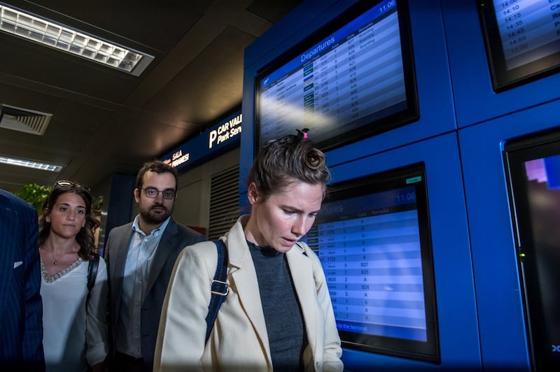 Amanda Knox atterra a Milano: il ritorno in Italia 12