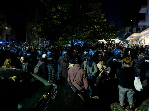 Dopo gli scontri e i blocchi stradali, la protesta non si ferma: nuove mobilitazioni a Roma