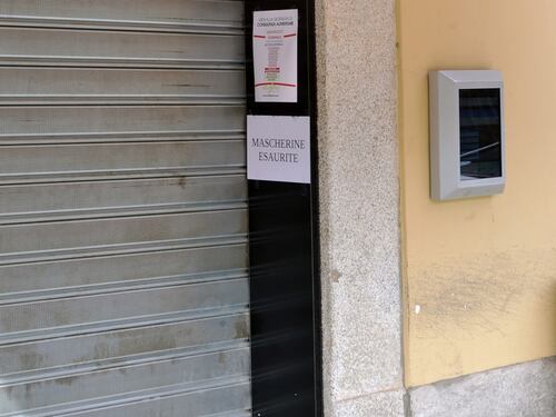 Scuole, locali e gli uffici serrati. In 50mila con la vita stravolta