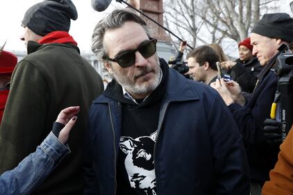 Joaquin Phoenix in piazza contro i cambiamenti climatici 4