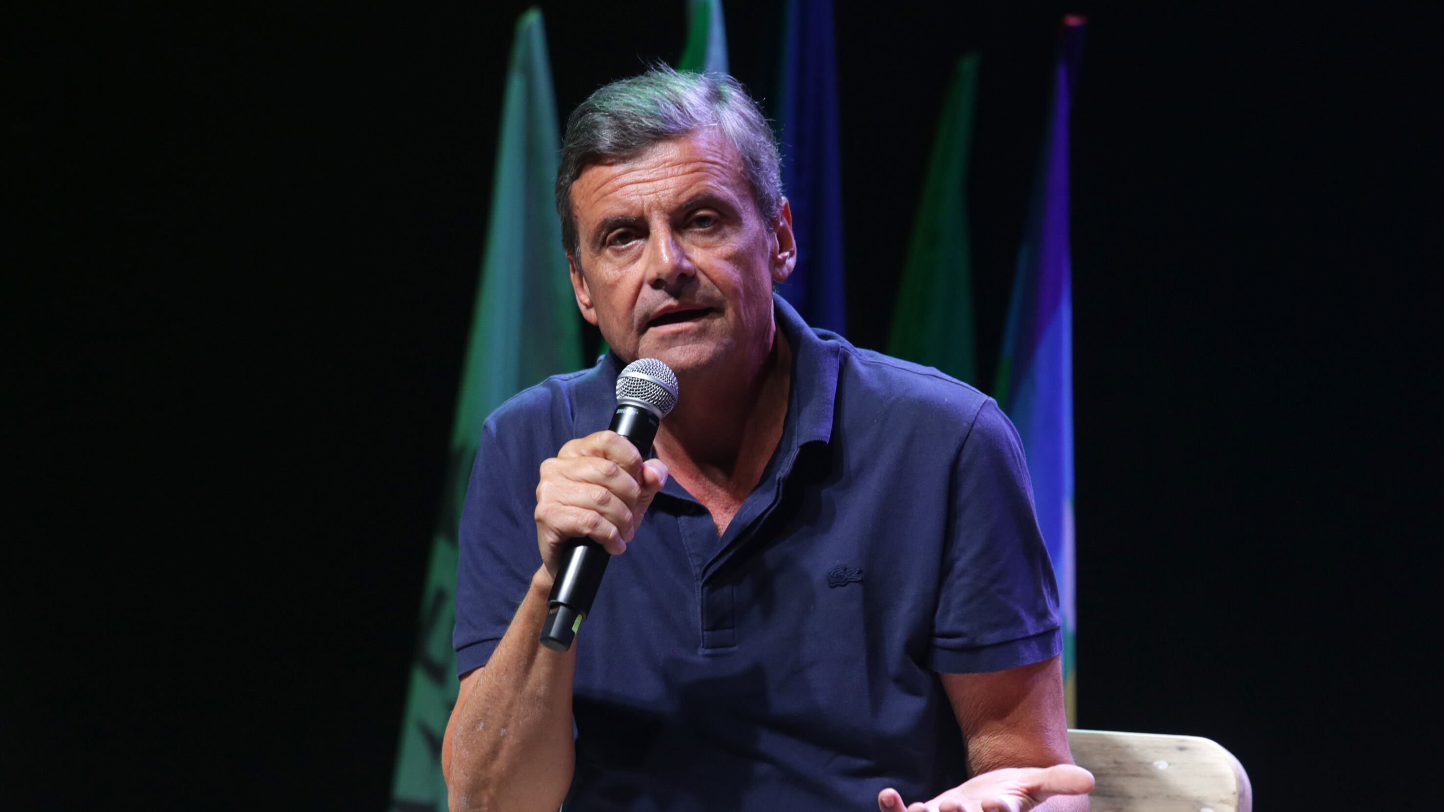 L'allarme sull'affluenza. La proposta di Calenda: "Election day annuale"