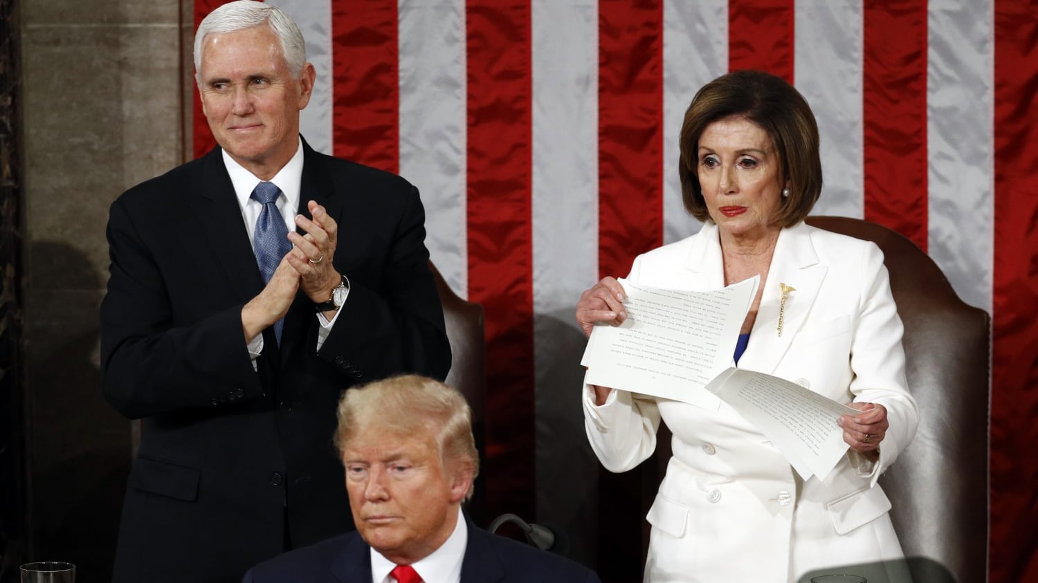Trump si vendica dell'impeachment e silura chi testimoniò contro di lui