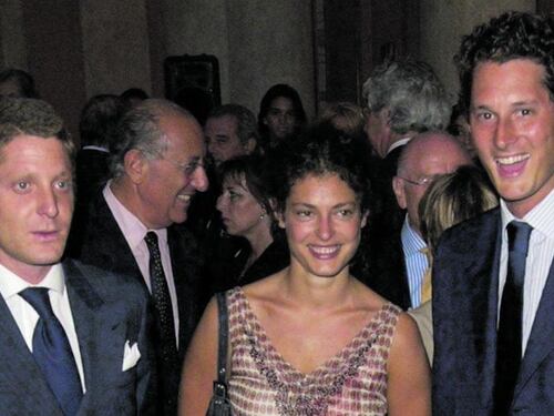 Elkann e il nonno. Disastri di famiglia