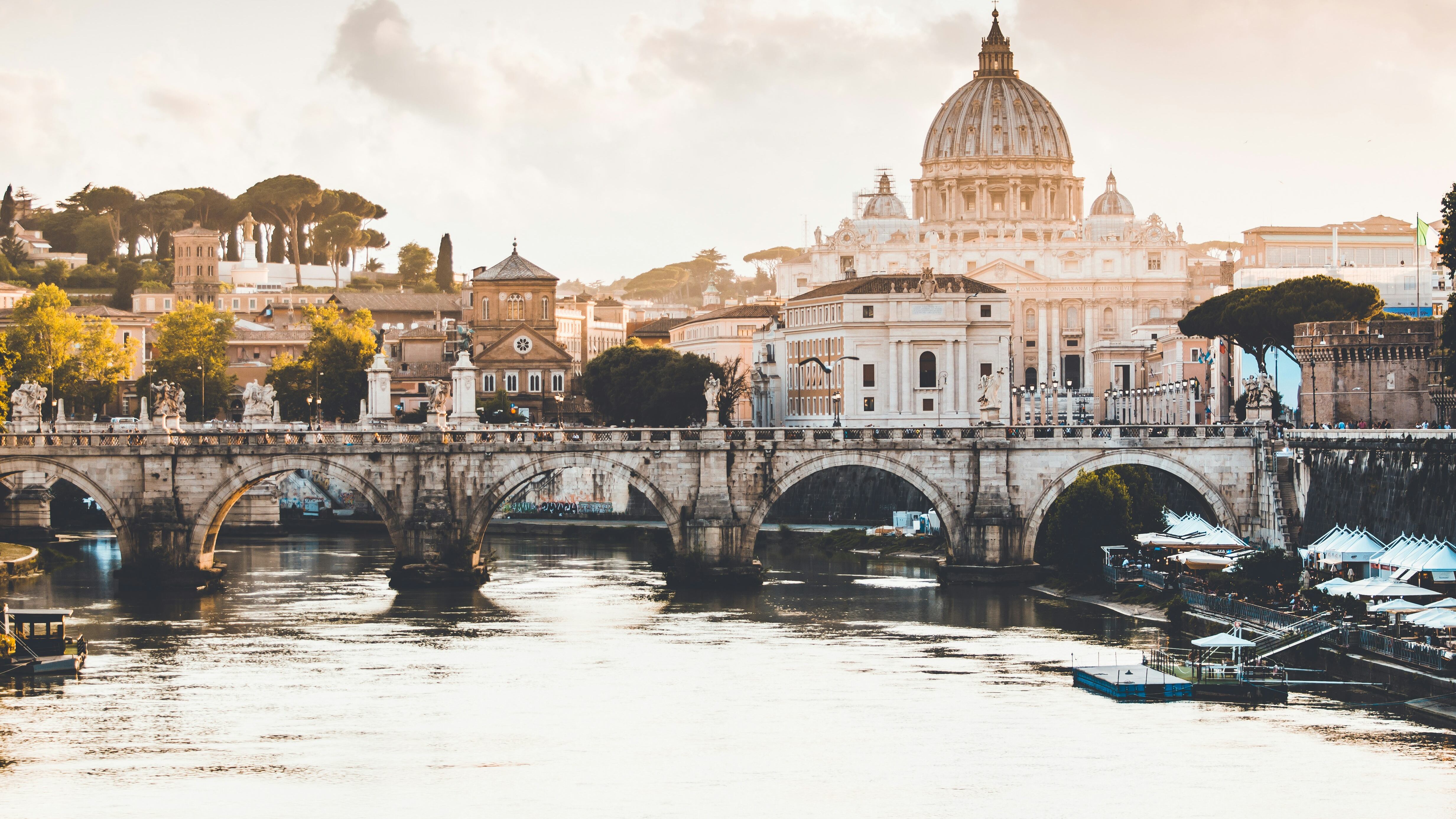 Turismo di massa. Un volano per il Pil