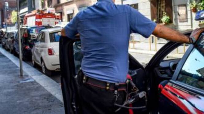 Massacra l’ex moglie in strada: arrestato 48enne albanese