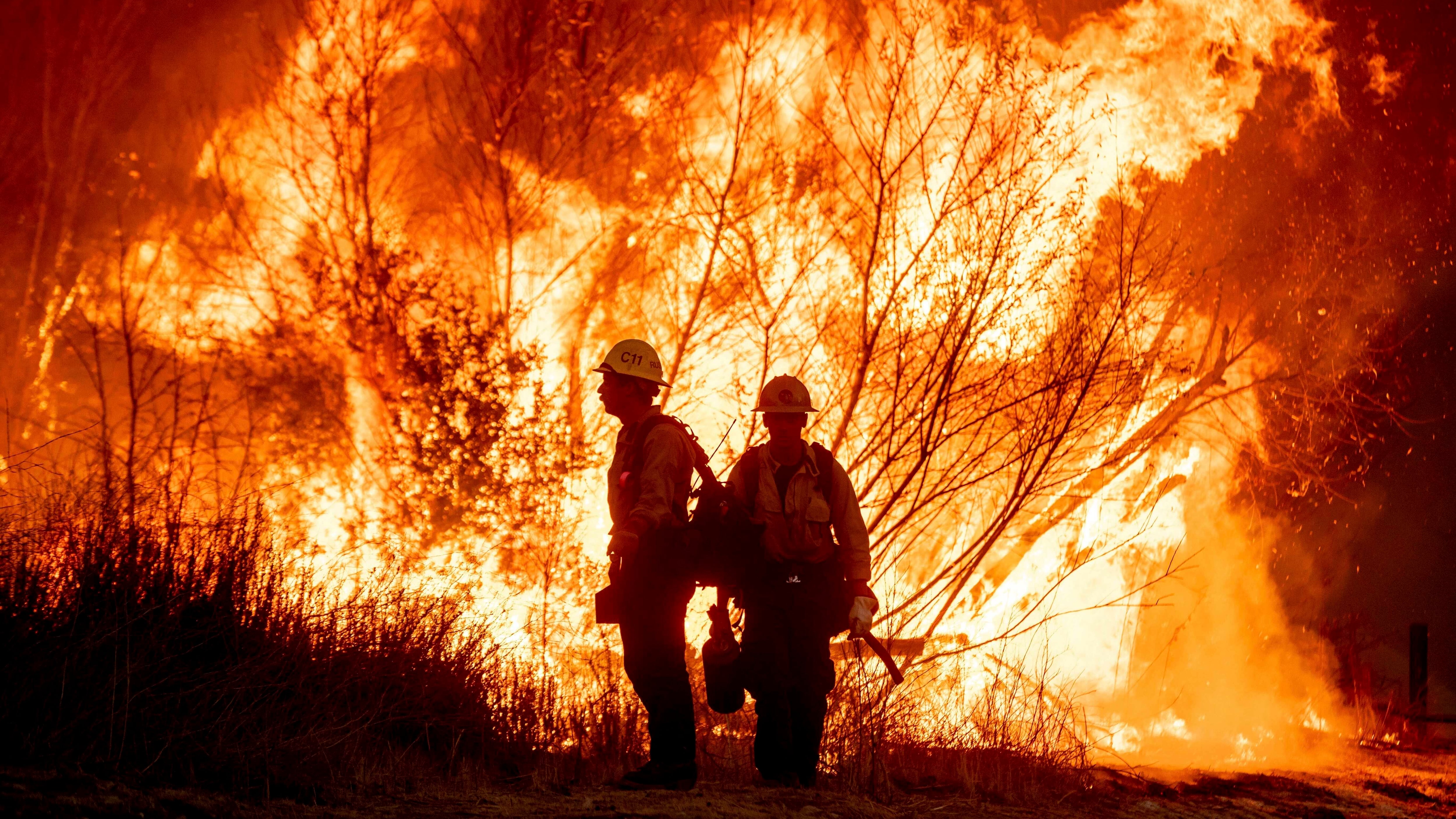 Los Angeles, apocalisse di fuoco. "Incendio più caro della storia"