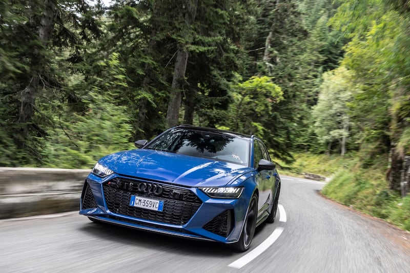 Audi RS6 Performance 2023: guarda la gallery del primo contatto 17