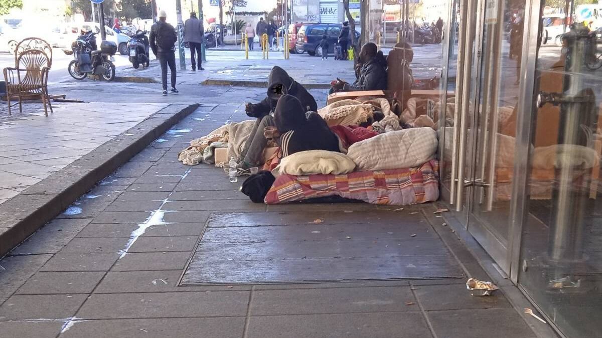Scoperta nuova tendopoli a Termini: due settimane fa l’ultimo sgombero