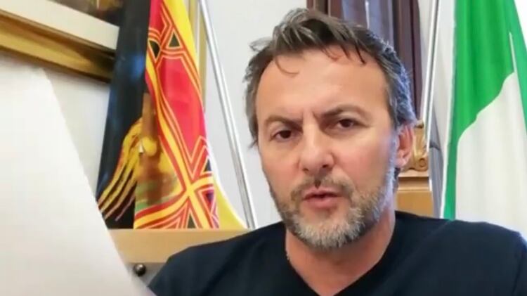 Sindaco diffida il Viminale: "Niente profughi, da me funziona così"
