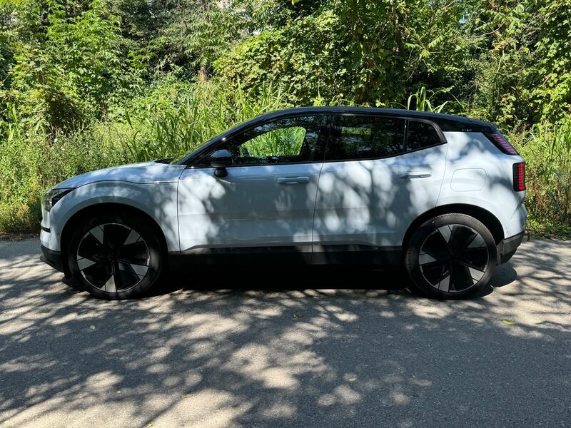 Volvo EX30, guarda la gallery del nuovo suv elettrico premium 14