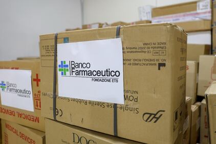 Libano: caschi blu italiani consegnano materiale sanitario 9