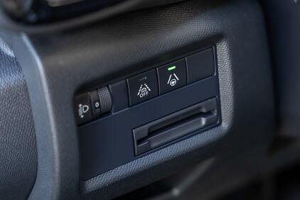 Citroen C5 Aircross Hybrid 136: guarda tutte le foto 7