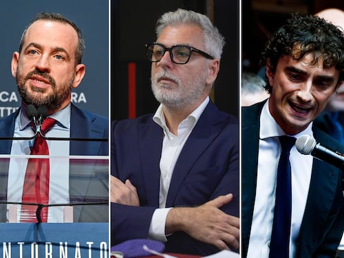 “Davanti alla villa trovi due auto”. Ora FdI chiede chiarimenti