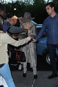 Lady Gaga nuda per Naomi Campbell 26